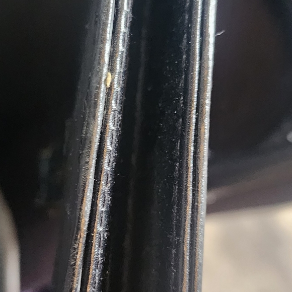 Louis Vuitton epi triangle long clutch - Picture 14 of 14